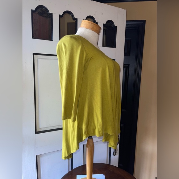 Et Lois mustard yellow long sleeve top for women. In perfect condition. Size XL - Picture 5 of 7